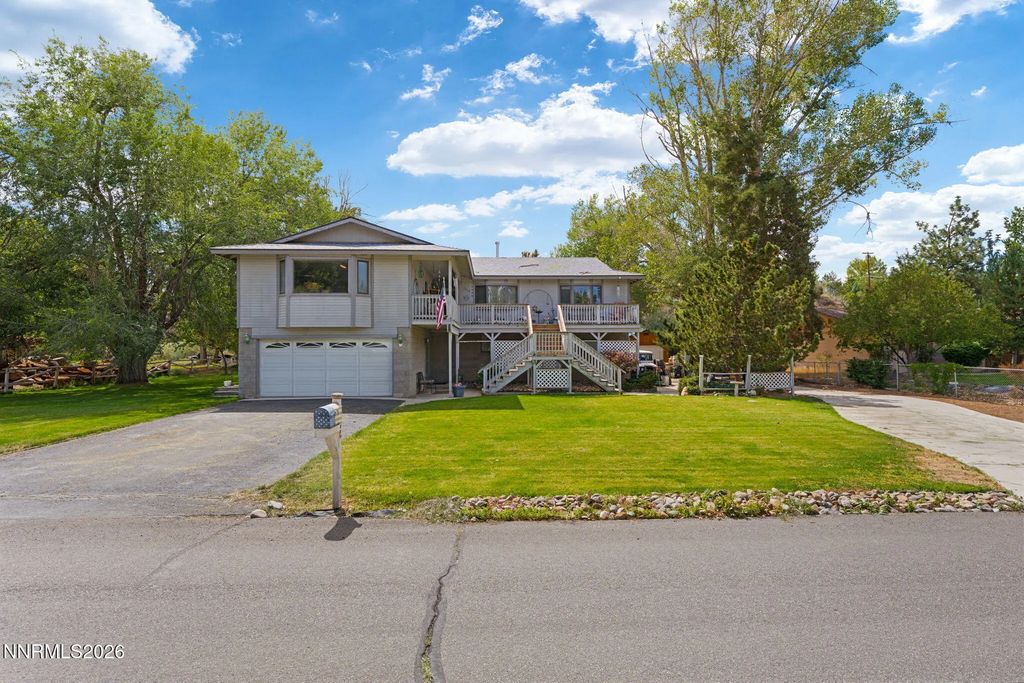 1010 Fairway Drive, Gardnerville