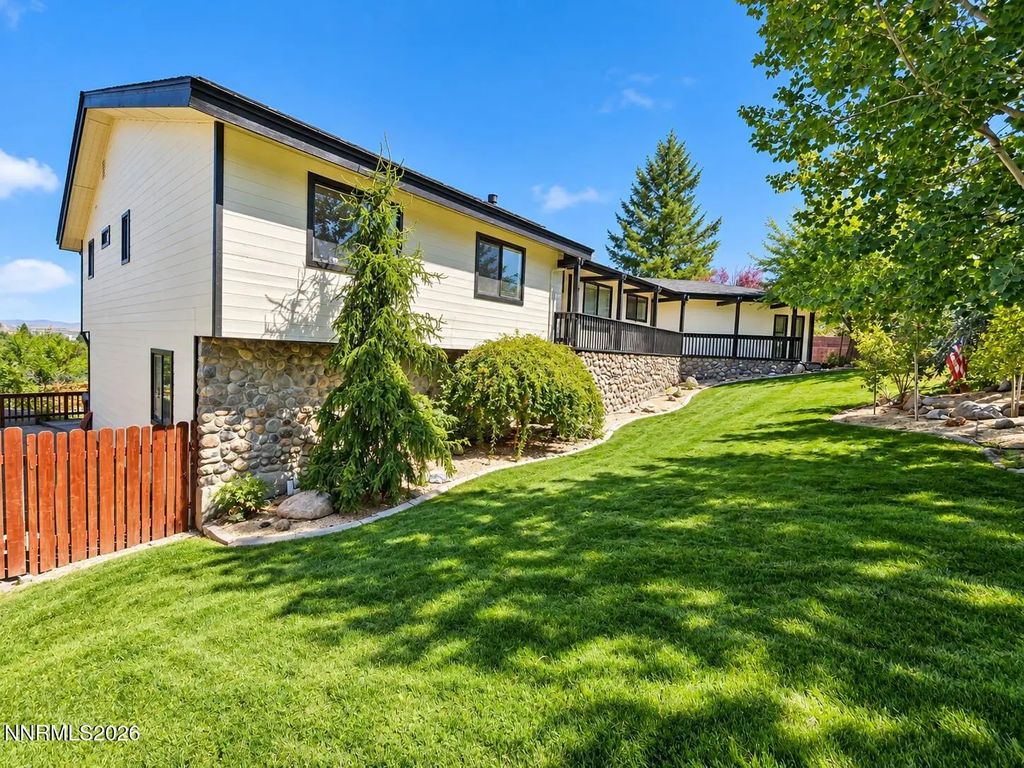 2990 Rustic Manor Circle, Reno