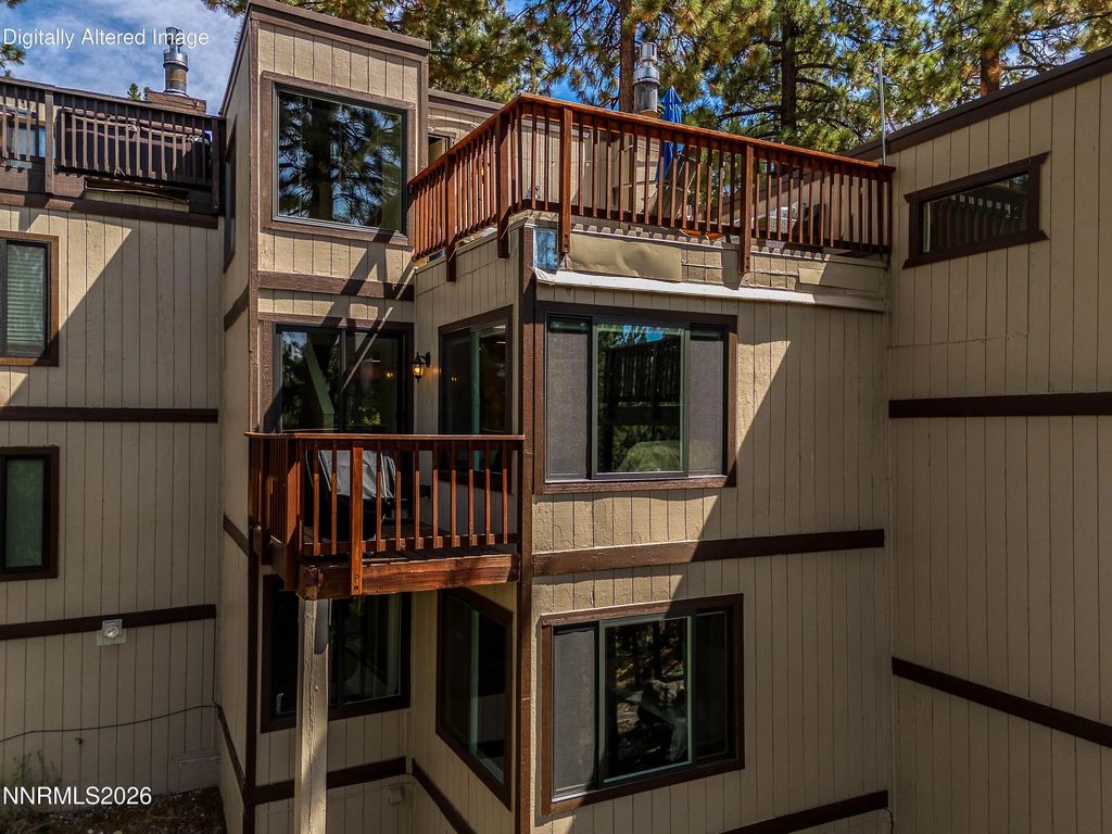 157 Holly Lane, Stateline