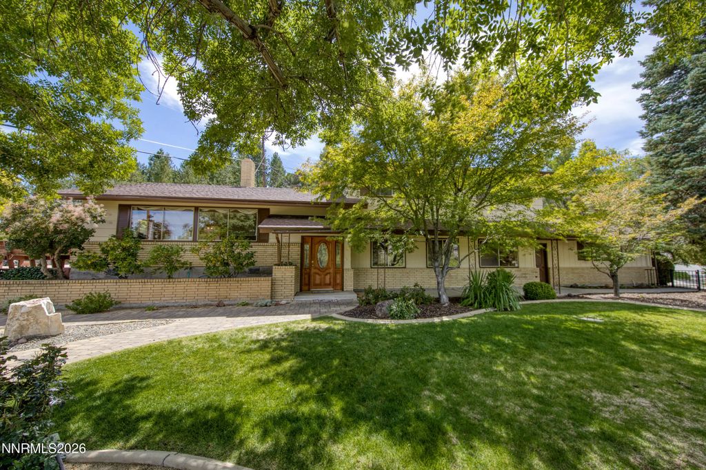 1990 Driscoll Drive, Reno