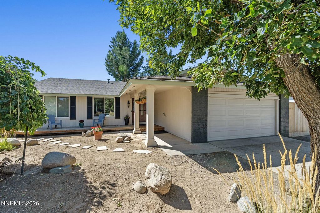 4530 Noche Lane, Reno