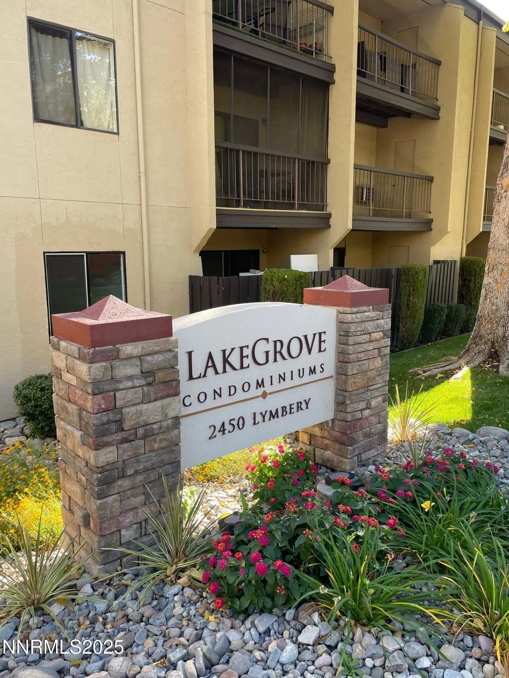 2450 Lymbery Street 327, Reno