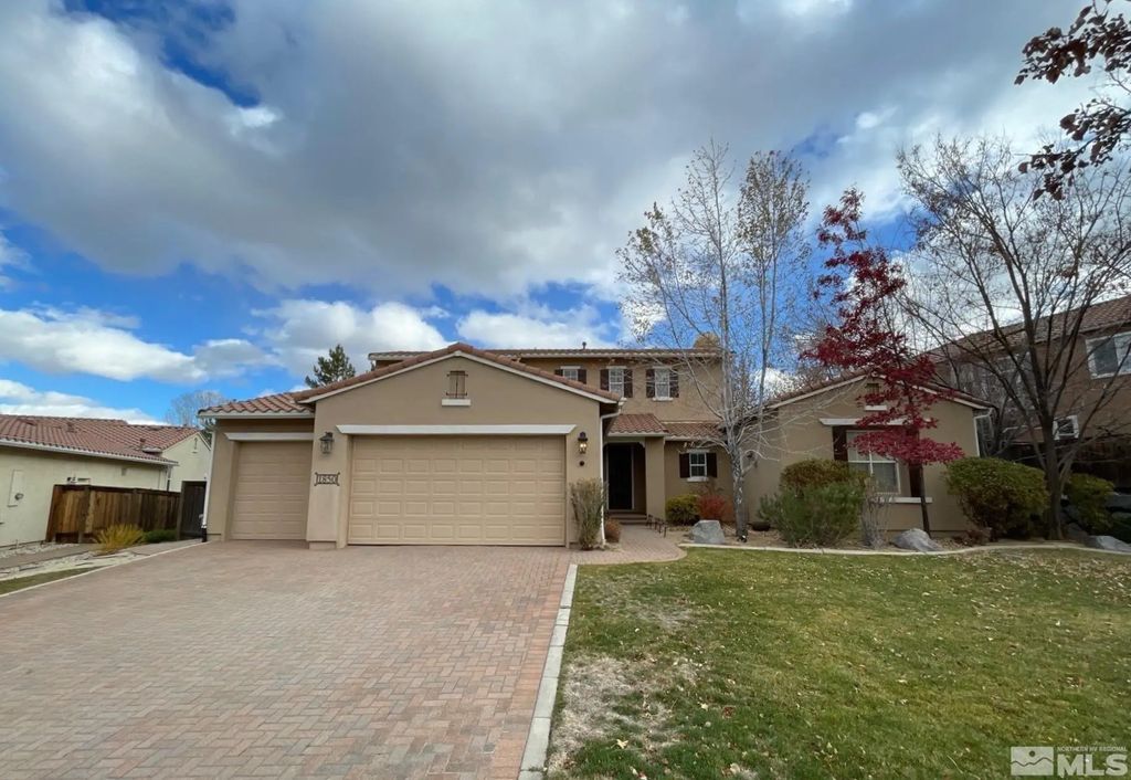 1850 Sun Shadow Court, Reno