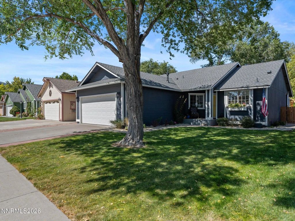 162 E Gardengate Way, Carson City