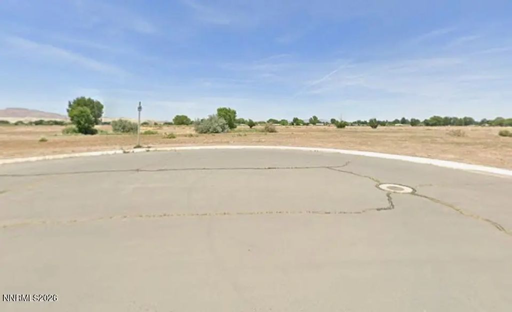 416 Seminole Drive, Yerington