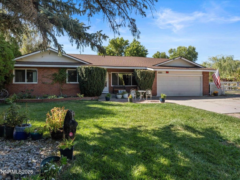 110 E Laramie Drive, Reno