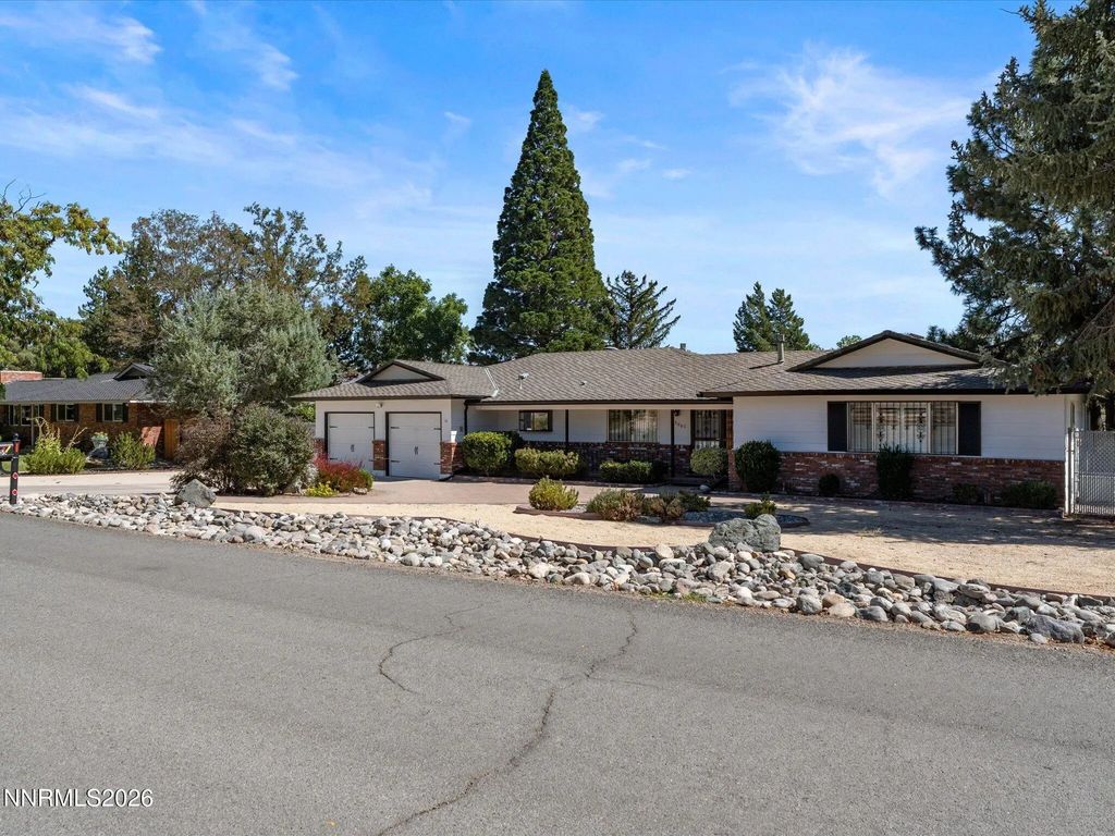 13005 South Hills Drive, Reno