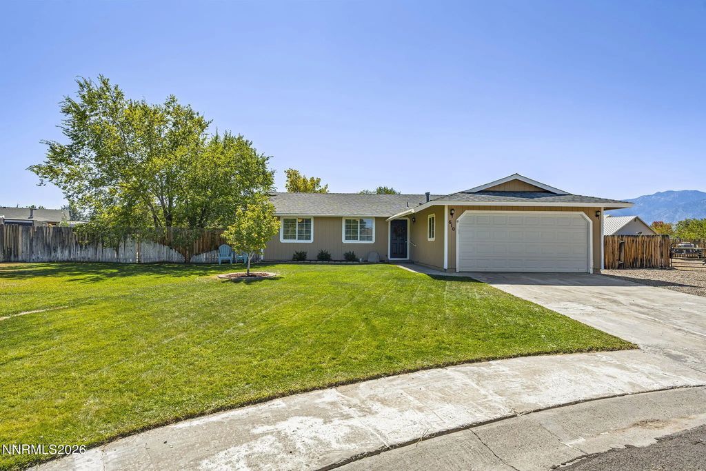 610 Victoria Court, Gardnerville
