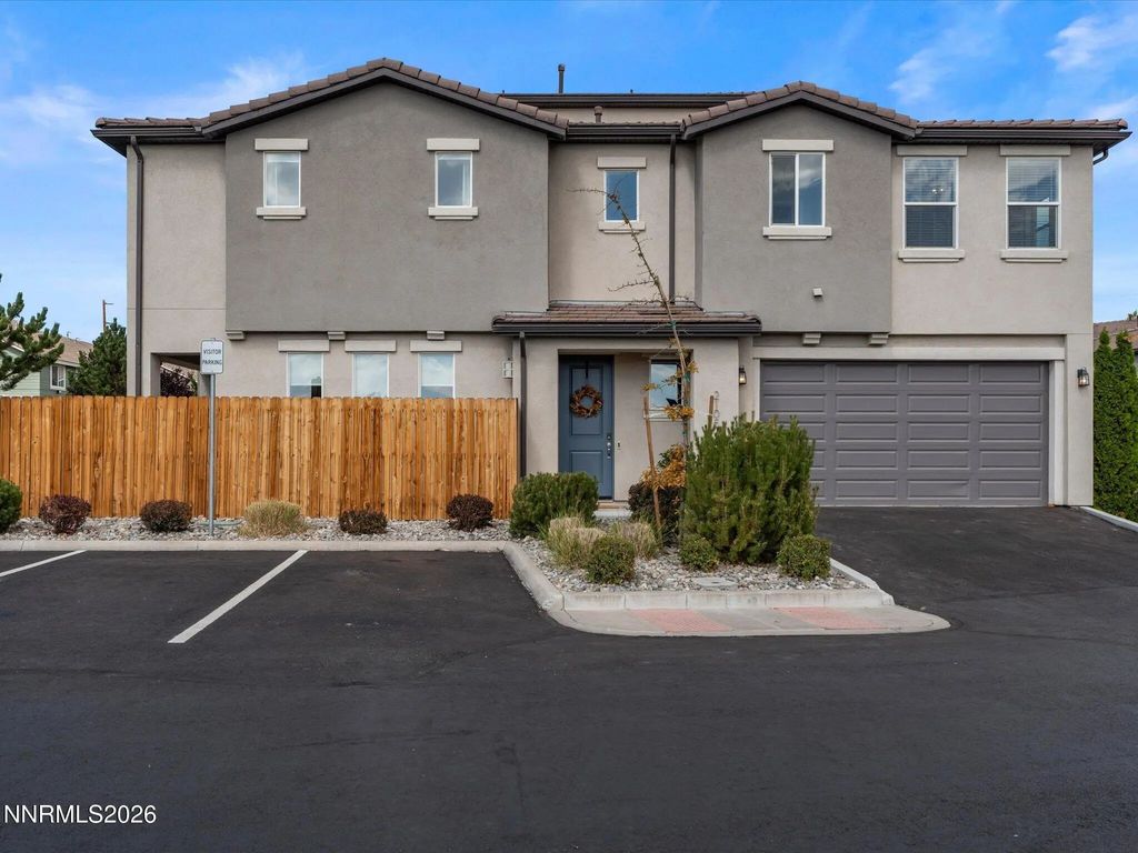 2105 Altamira Drive, Reno
