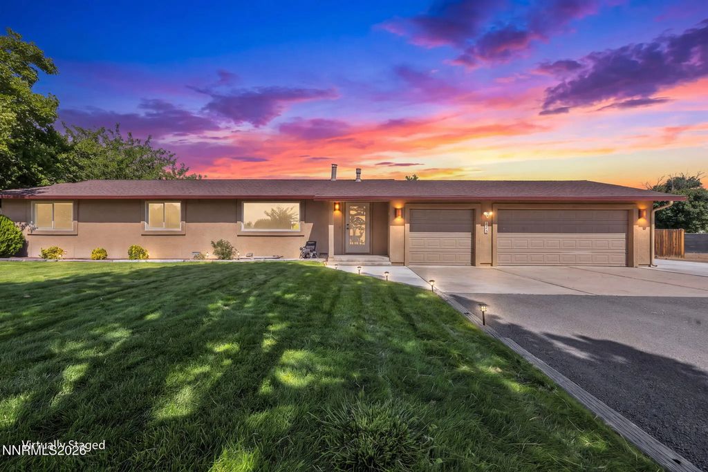 125 Virgil Drive, Spanish Springs