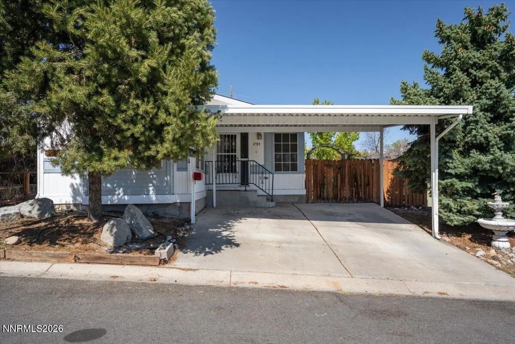 2151 Barberry Way, Reno