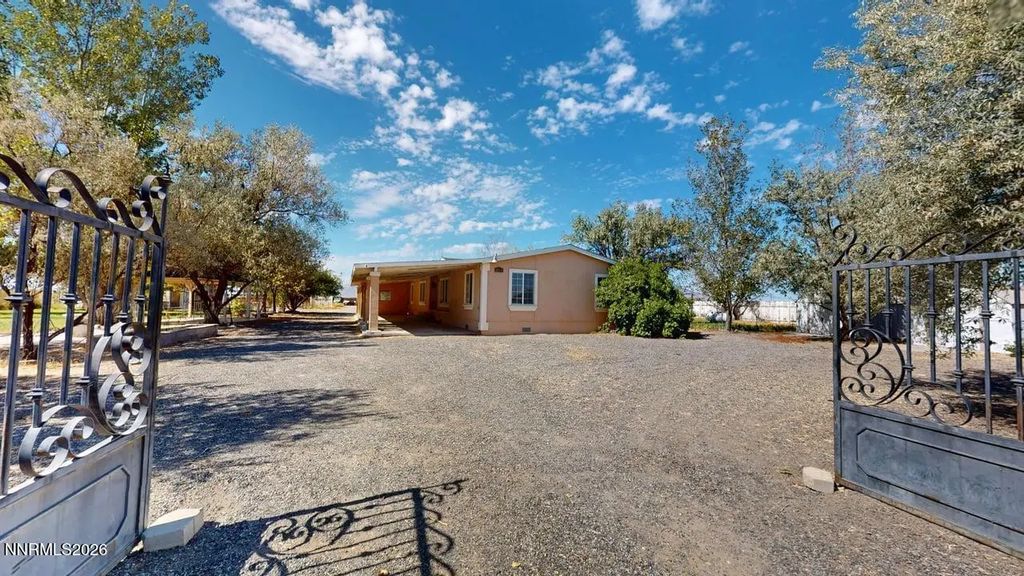 1855 1725 East Street, Battle Mountain