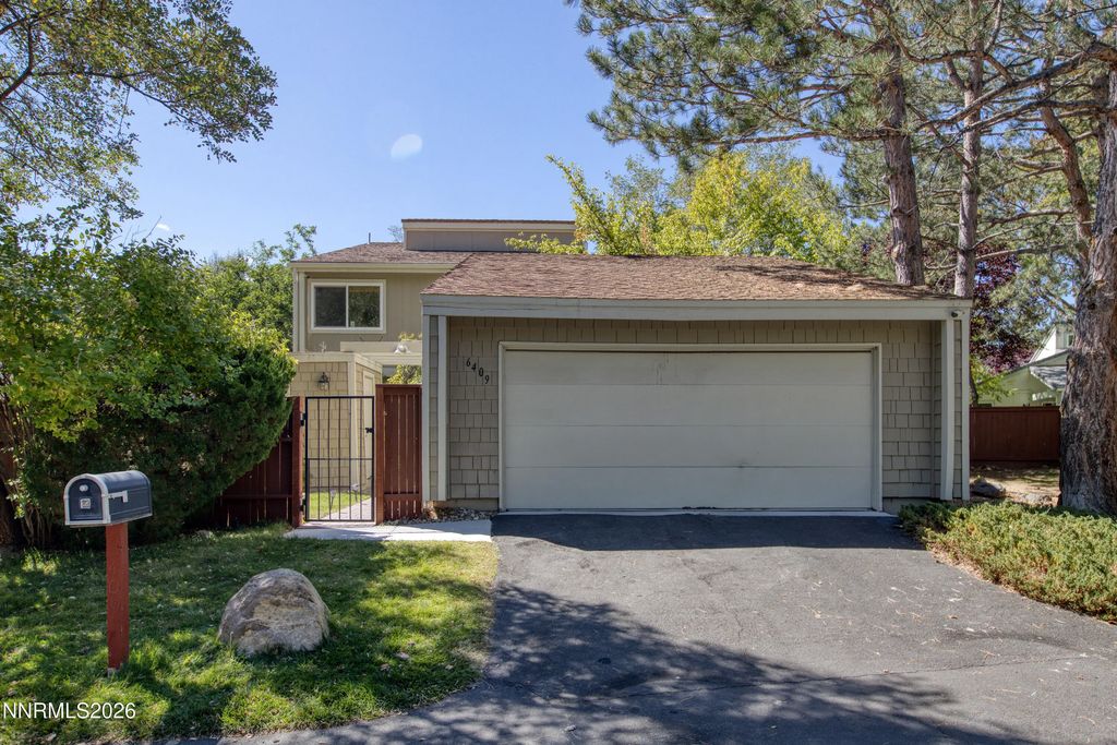 6409 Meadow Country Drive, Reno