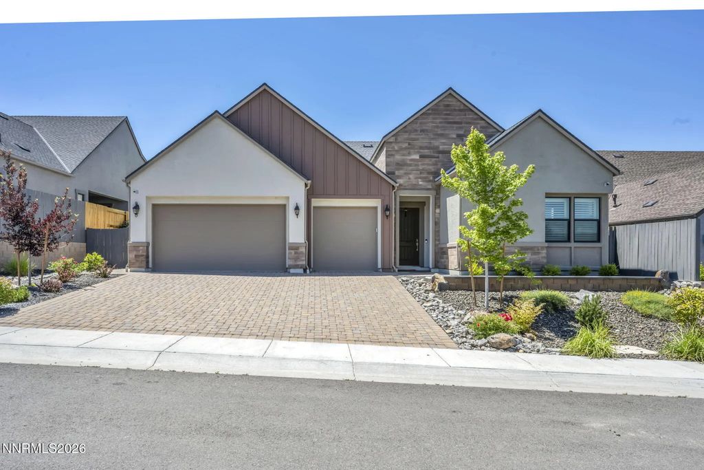 2958 Saddle Peak Drive, Reno