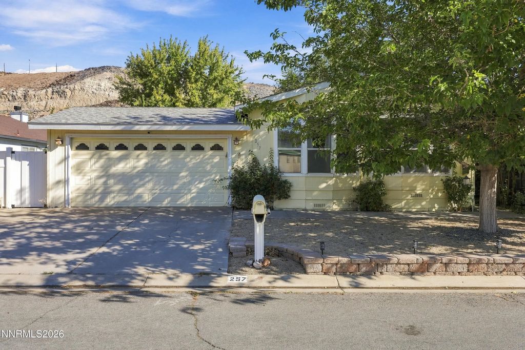 257 Ave De La D'emerald, Sparks