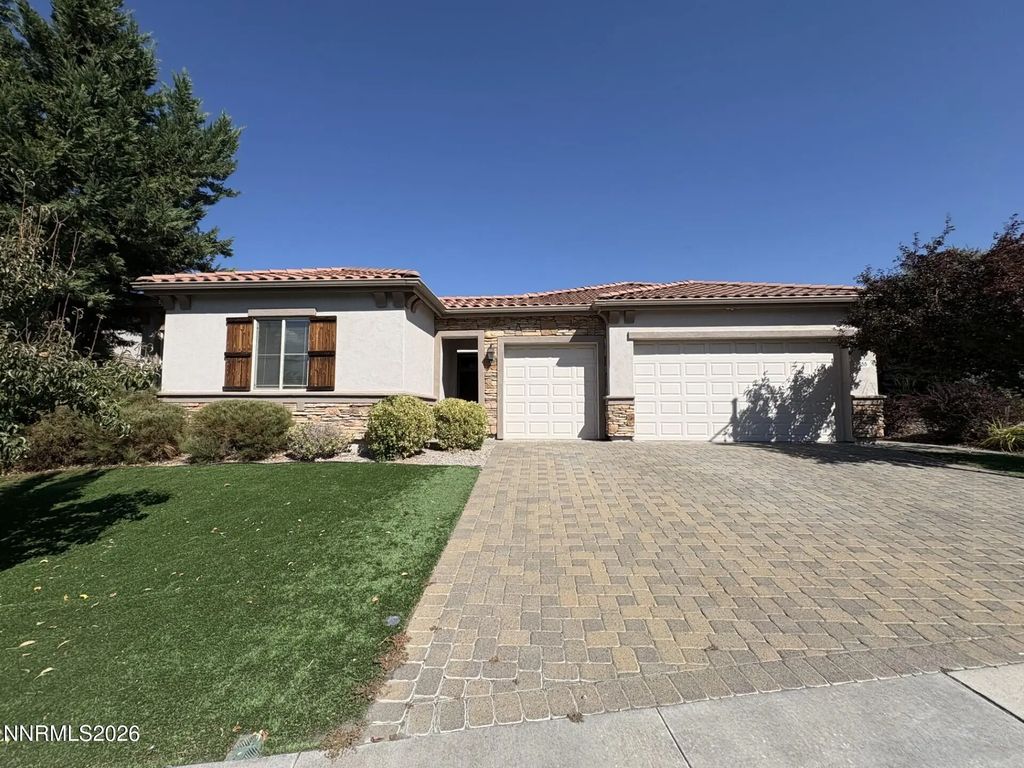 855 Sienna Park Drive, Reno