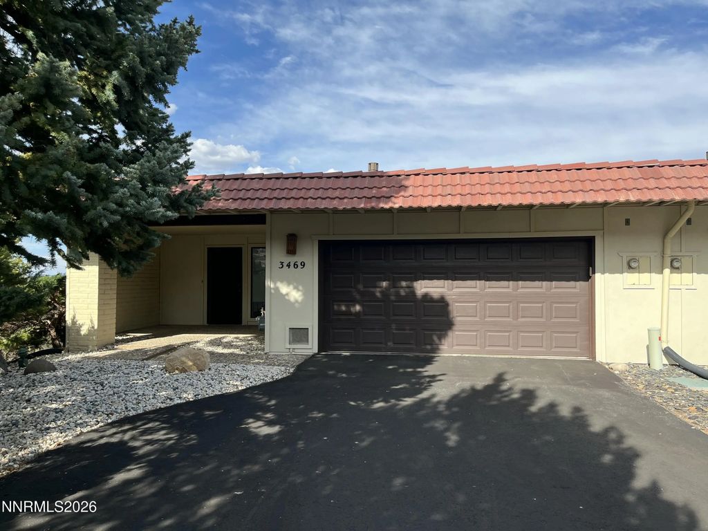 3469 Skyline Boulevard, Reno
