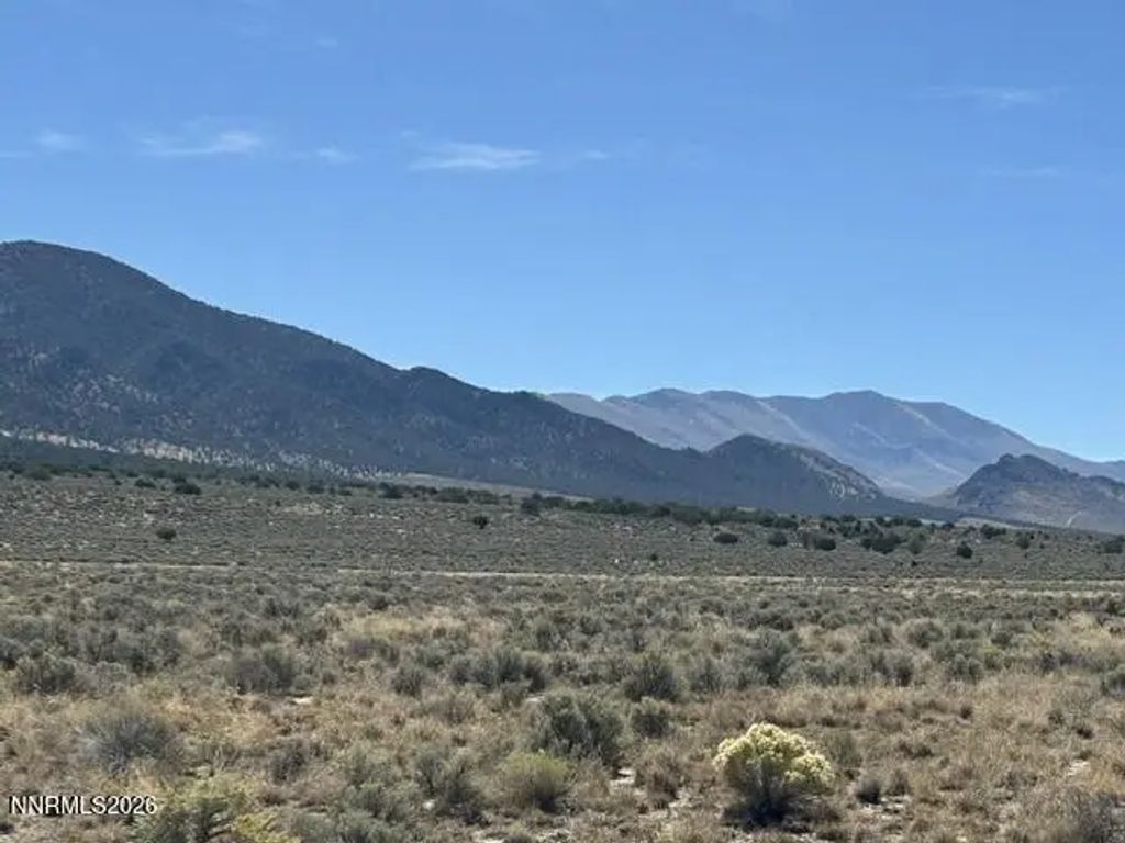 Gitla Ave, Eureka