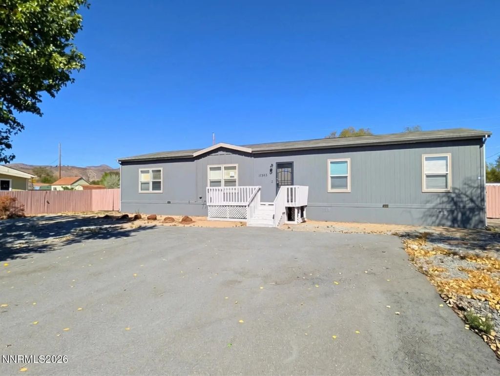 17565 Egret Lane, Reno
