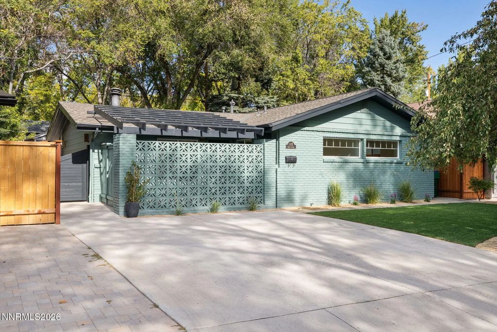 1475 Nixon Avenue, Reno