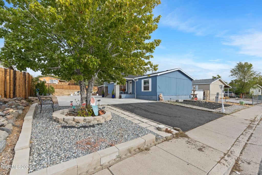 7670 Lytton Road, Reno