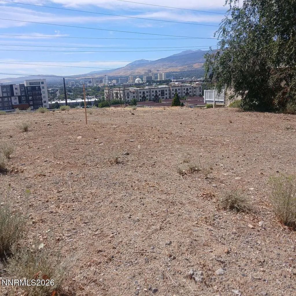 970 Demos Court, Reno
