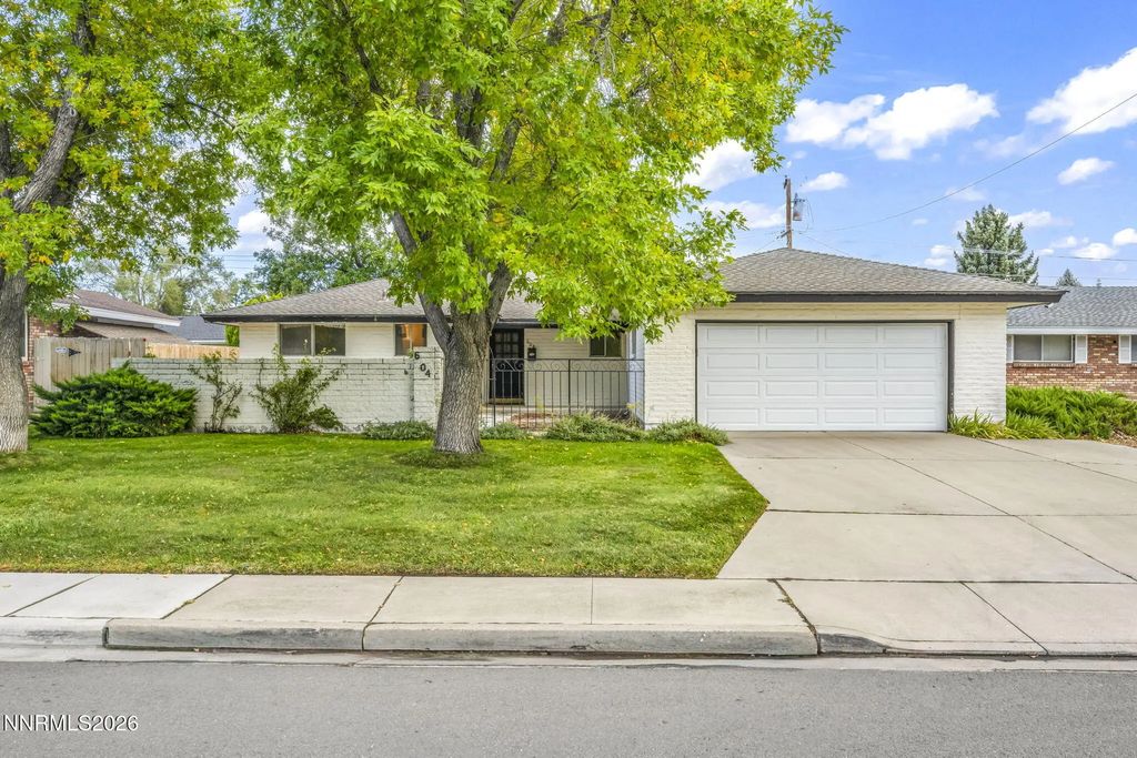 604 W Long Street, Carson City