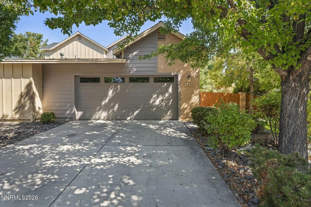 5658 Hunting Creek Way, Sparks