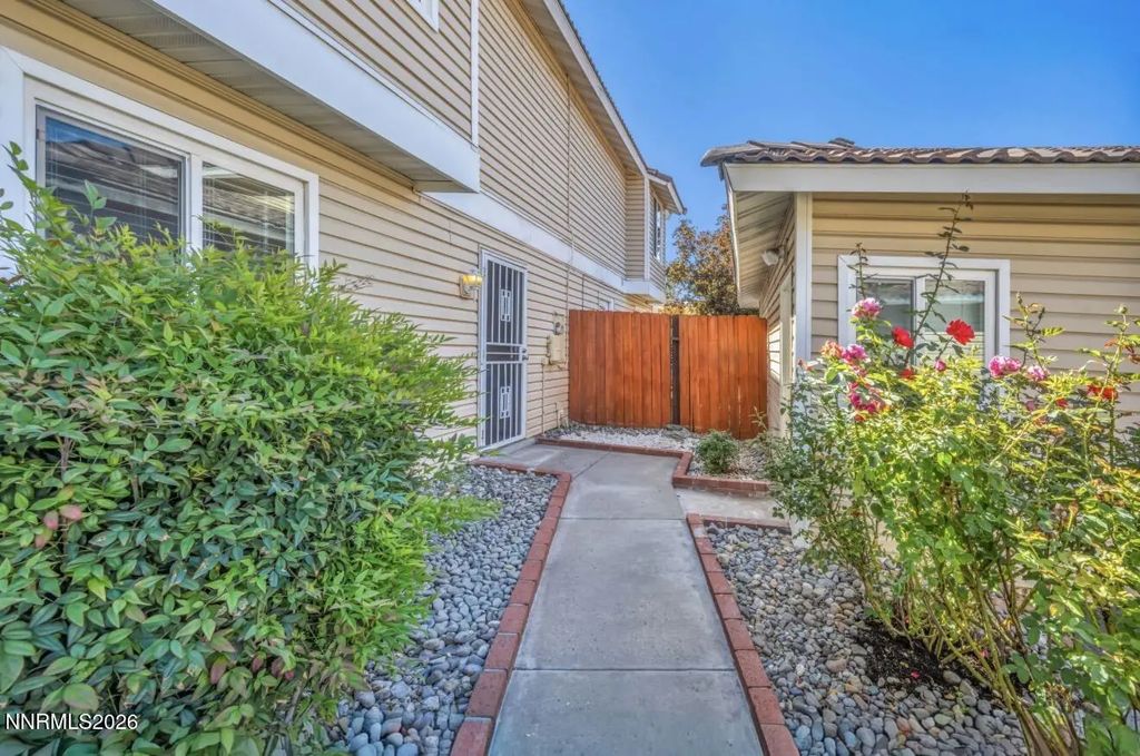 1126 Bradley Square, Sparks