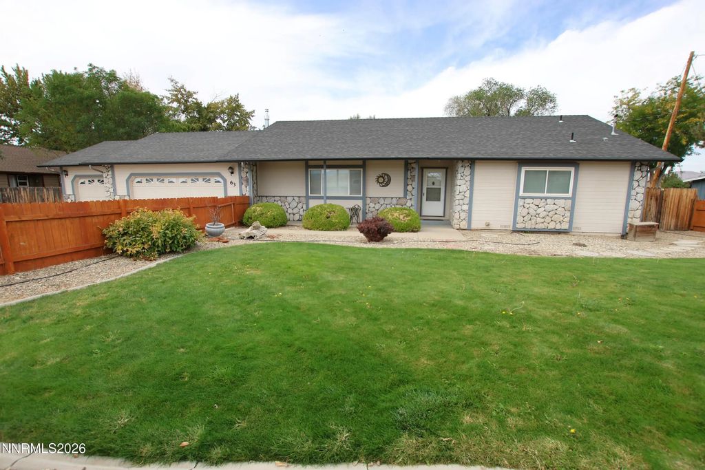 63 Highway 208, Yerington