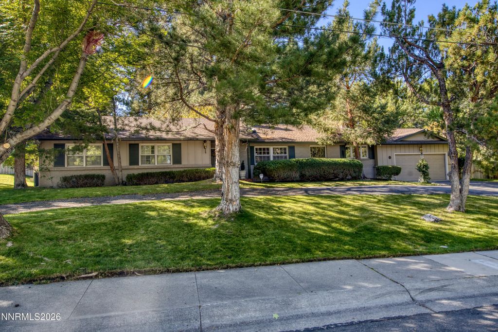 1460 Coronet Boulevard, Reno