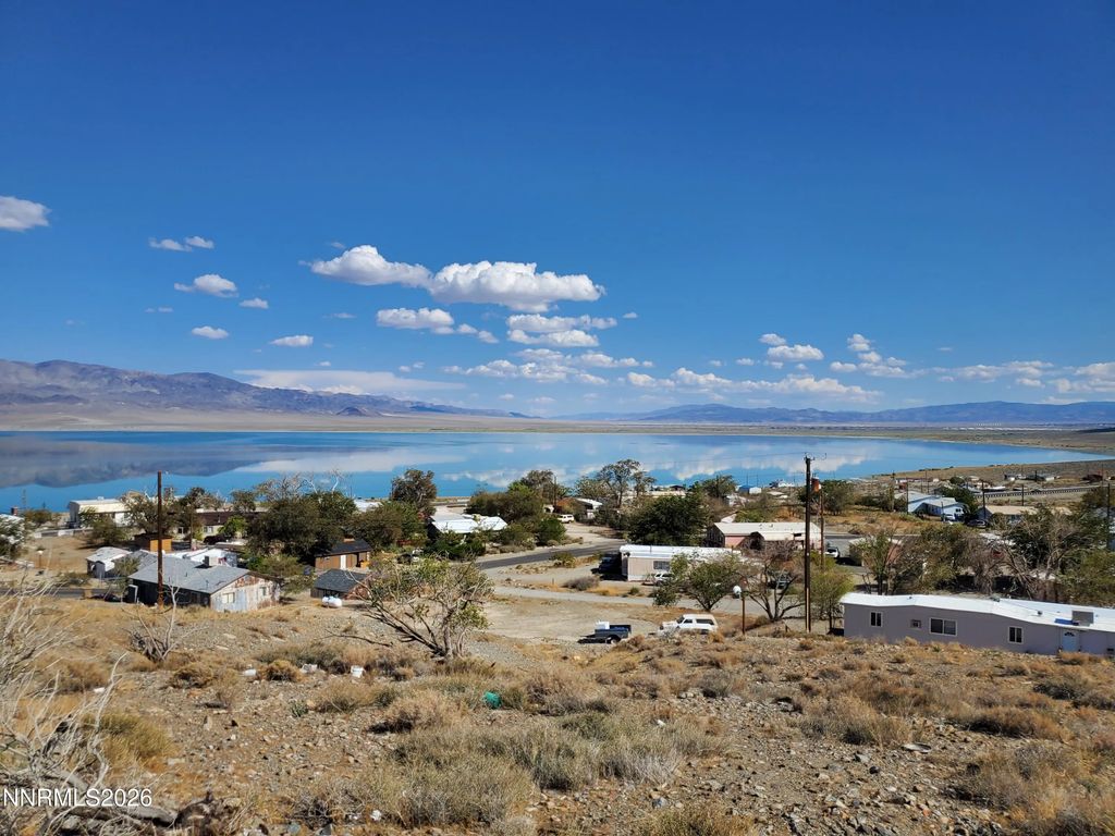 198 Summit View Drive, Walker Lake