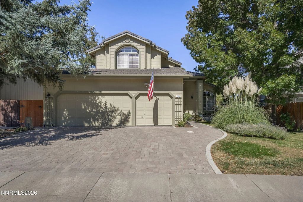 3905 Falling Water Drive, Reno