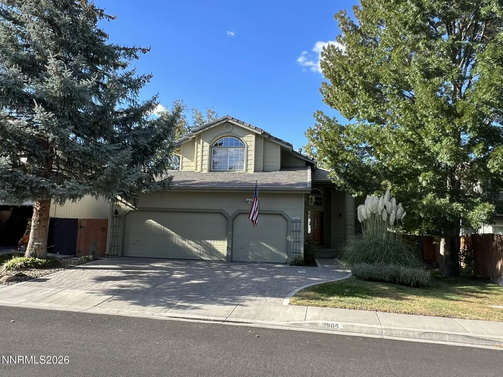 3905 Falling Water Drive, Reno