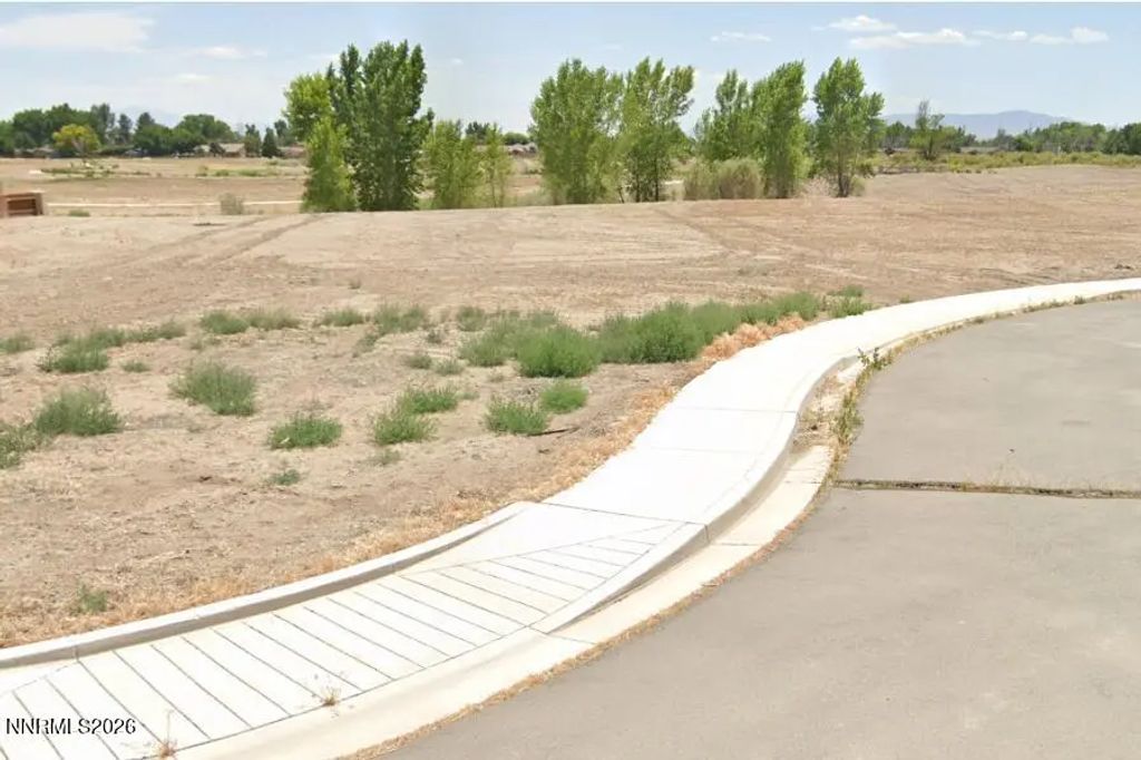 421 Seminole Drive, Yerington