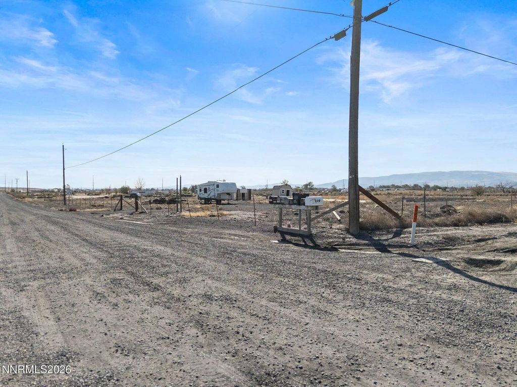 6500 S Us Highway 95a, Silver Springs