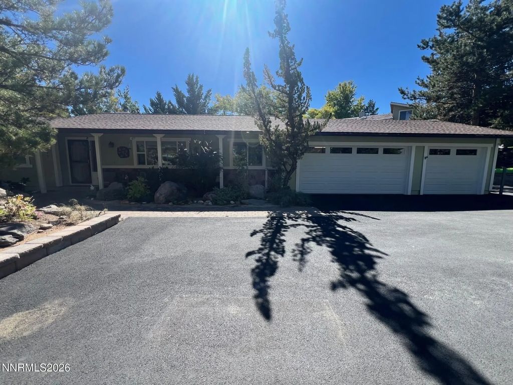 12940 Thomas Creek Road, Reno