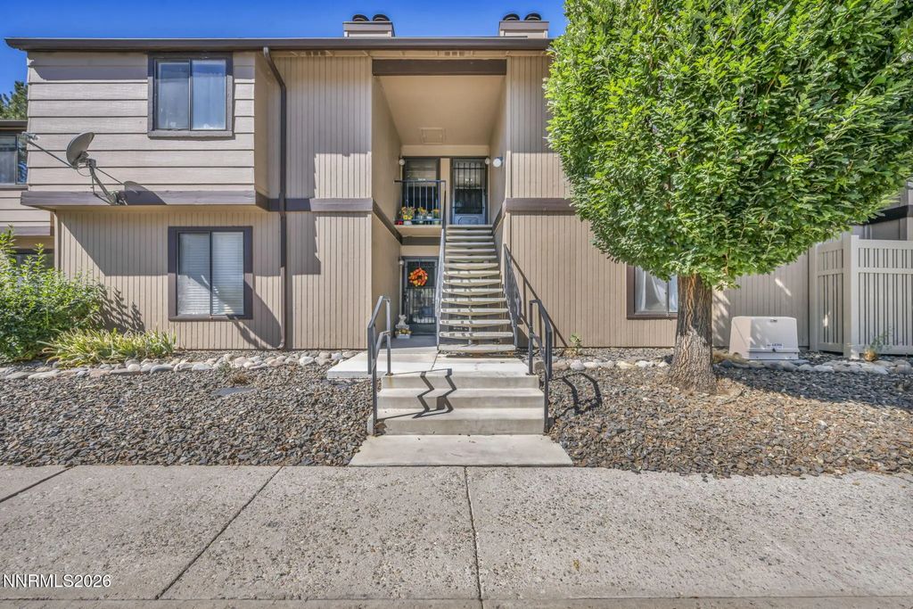 5015 Reggie Road, Reno