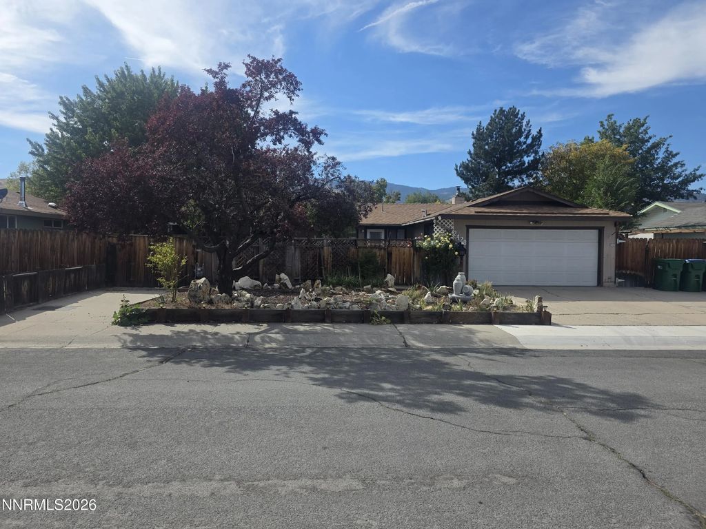 2420 Donna Street, Carson City