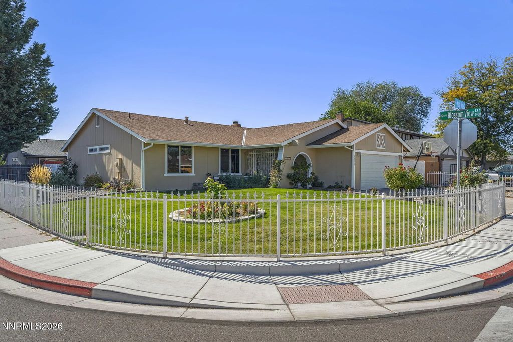 2411 Monte Verde Way, Sparks