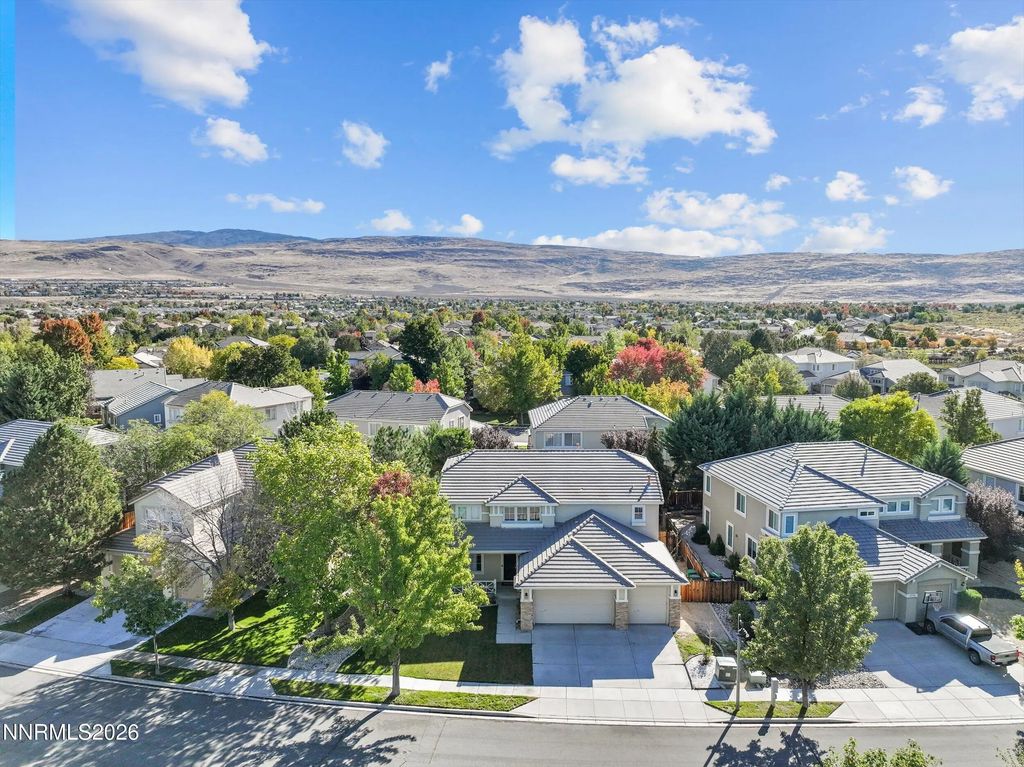 6726 Runnymede Drive, Sparks