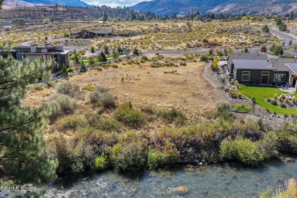 375 River Pines Drive 11, Verdi