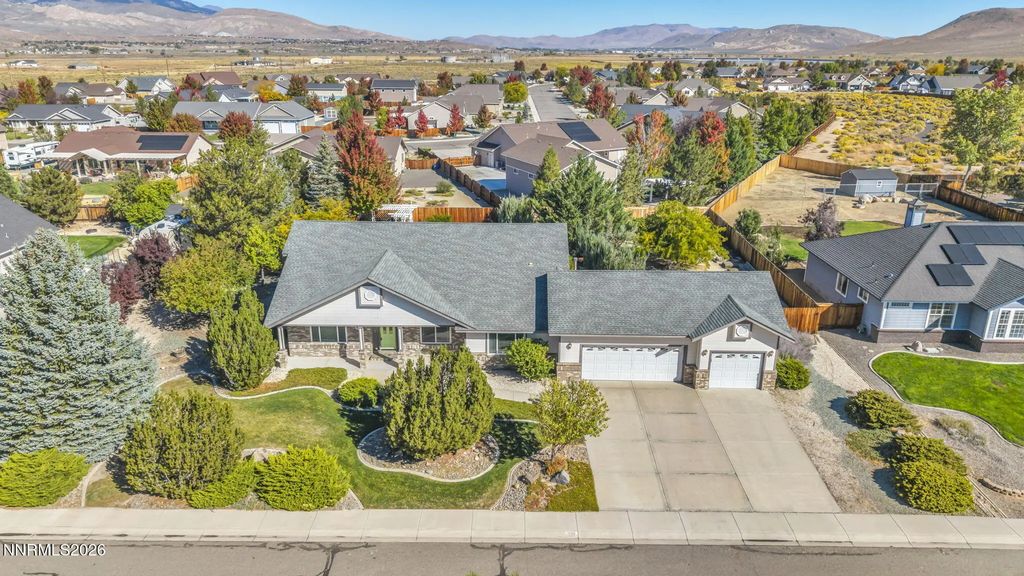 1138 Country Club Drive, Minden