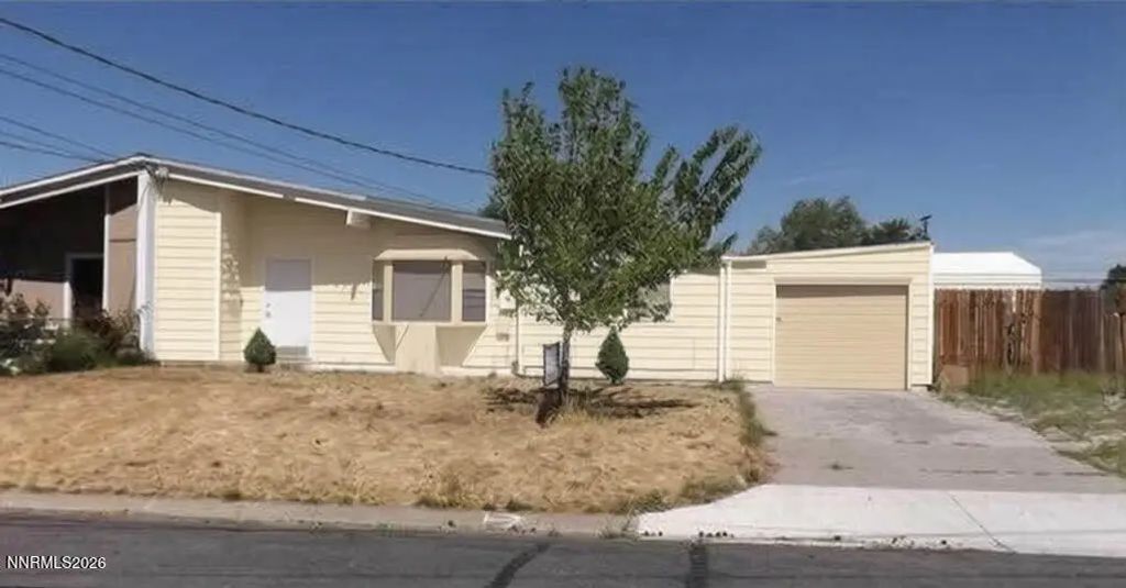 11480 Green Mountain Street, Reno