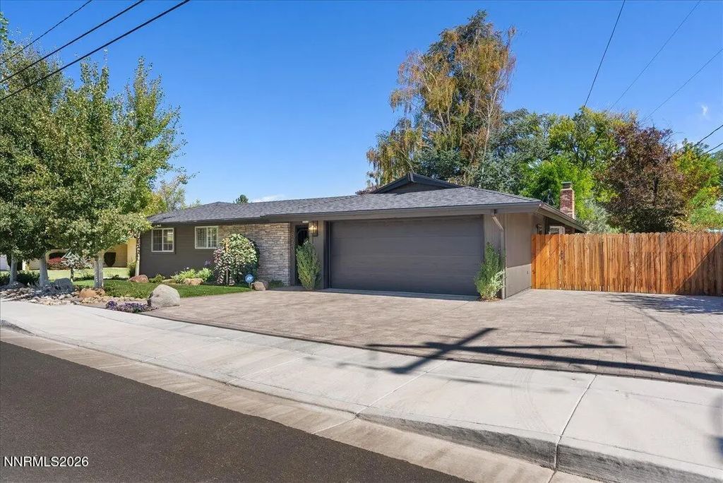 820 Keele Drive, Reno