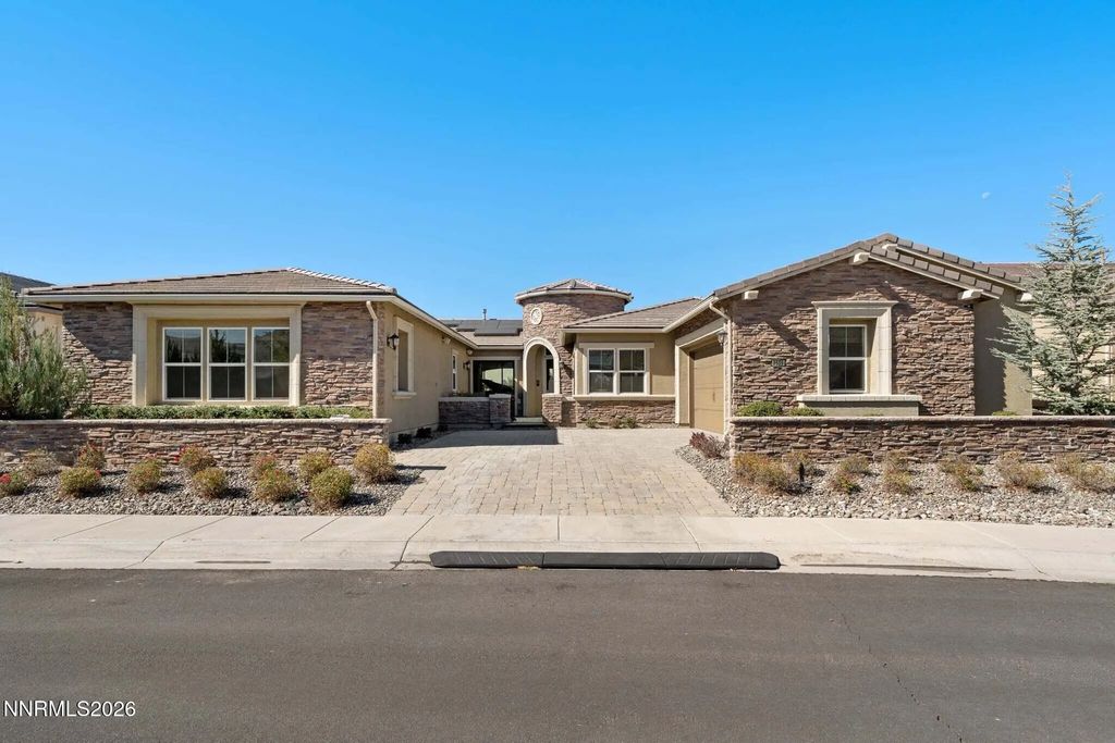 9509 Copper Sky Drive, Reno