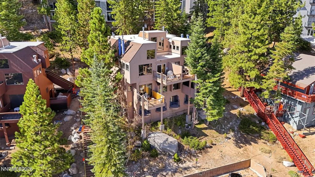 340 Quaking Aspen Lane # B, Stateline