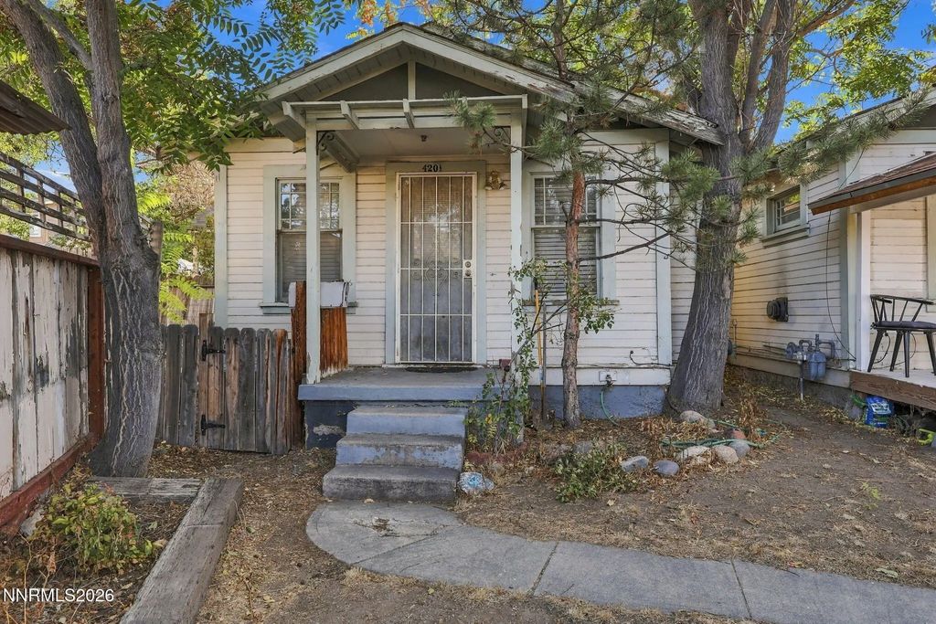 420 Holcomb Avenue, Reno