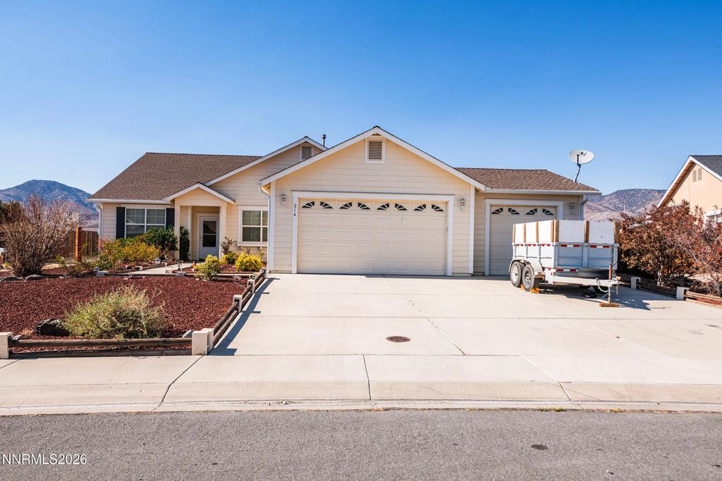214 Shady Grove Lane, Dayton