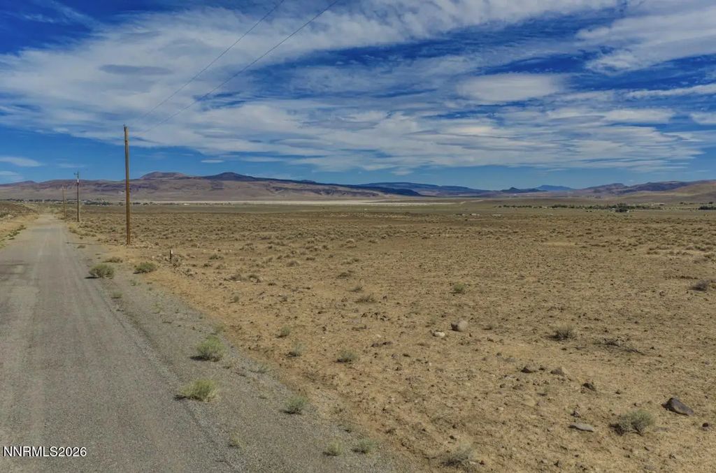 12285 Shawnee Road, Stagecoach